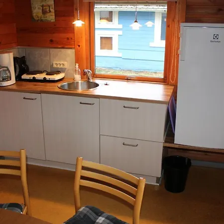 Kemp Simply Living Tiny House *